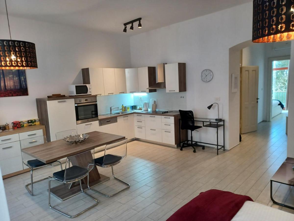Apartment Antiope Zagreb Buitenkant foto