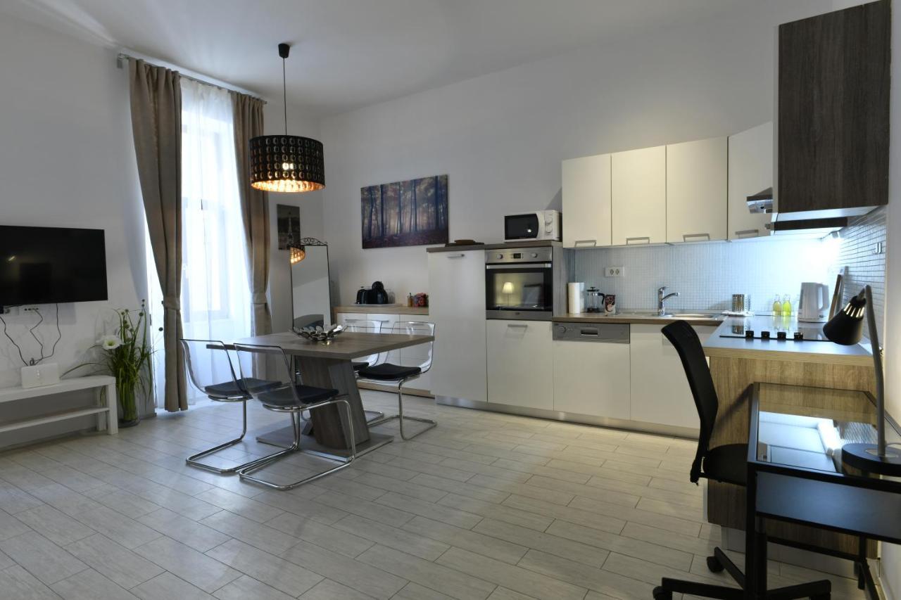 Apartment Antiope Zagreb Buitenkant foto